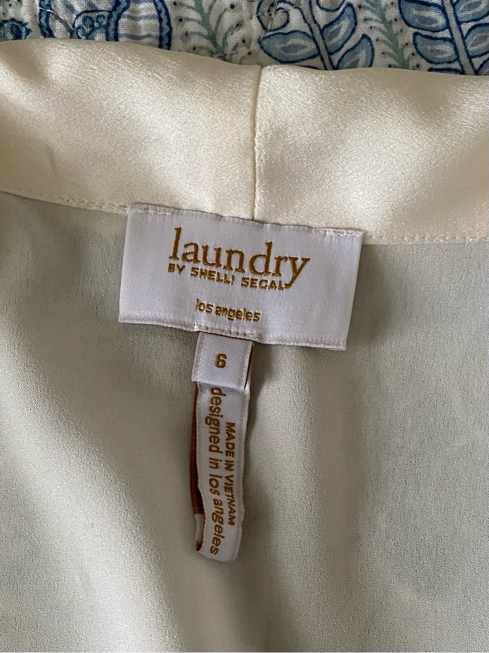 Laundry by Shelli Segal Ivory Tie-Neck Blouse - Picture 4 of 10